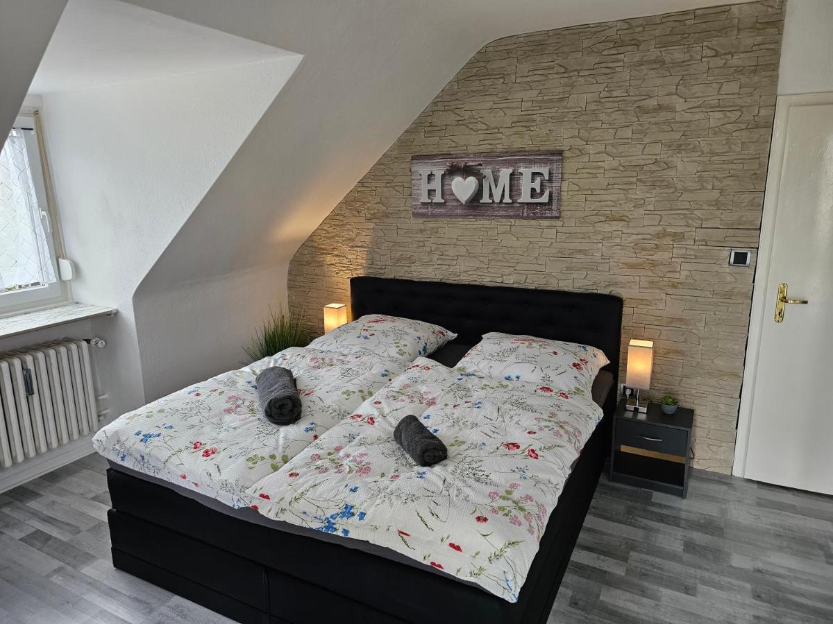 Exklusives Und Helles Dachgeschoss-Apartment No 3 Im Zentrum Von Kassel, Schnelles 1Gbit Internet, Geschirrspueler, Boxspringbetten Екстер'єр фото